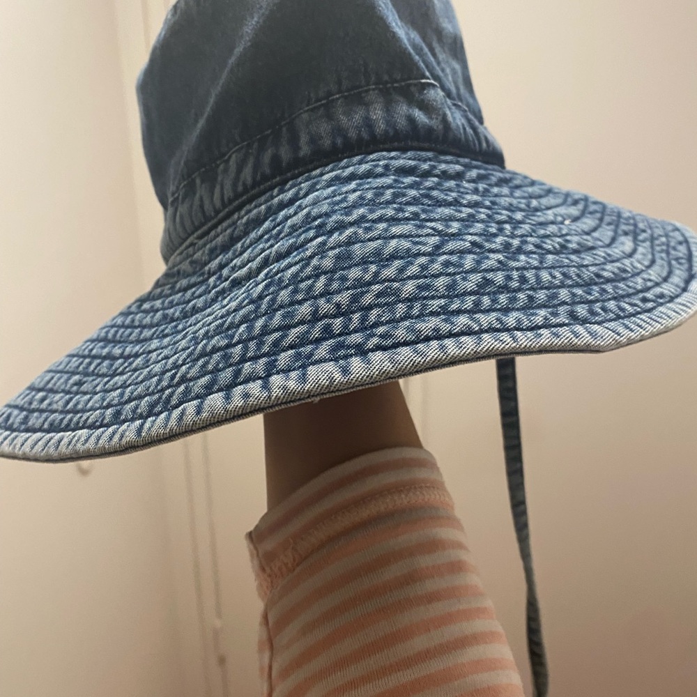 Free People, Lake Washed, Bucket Hat.